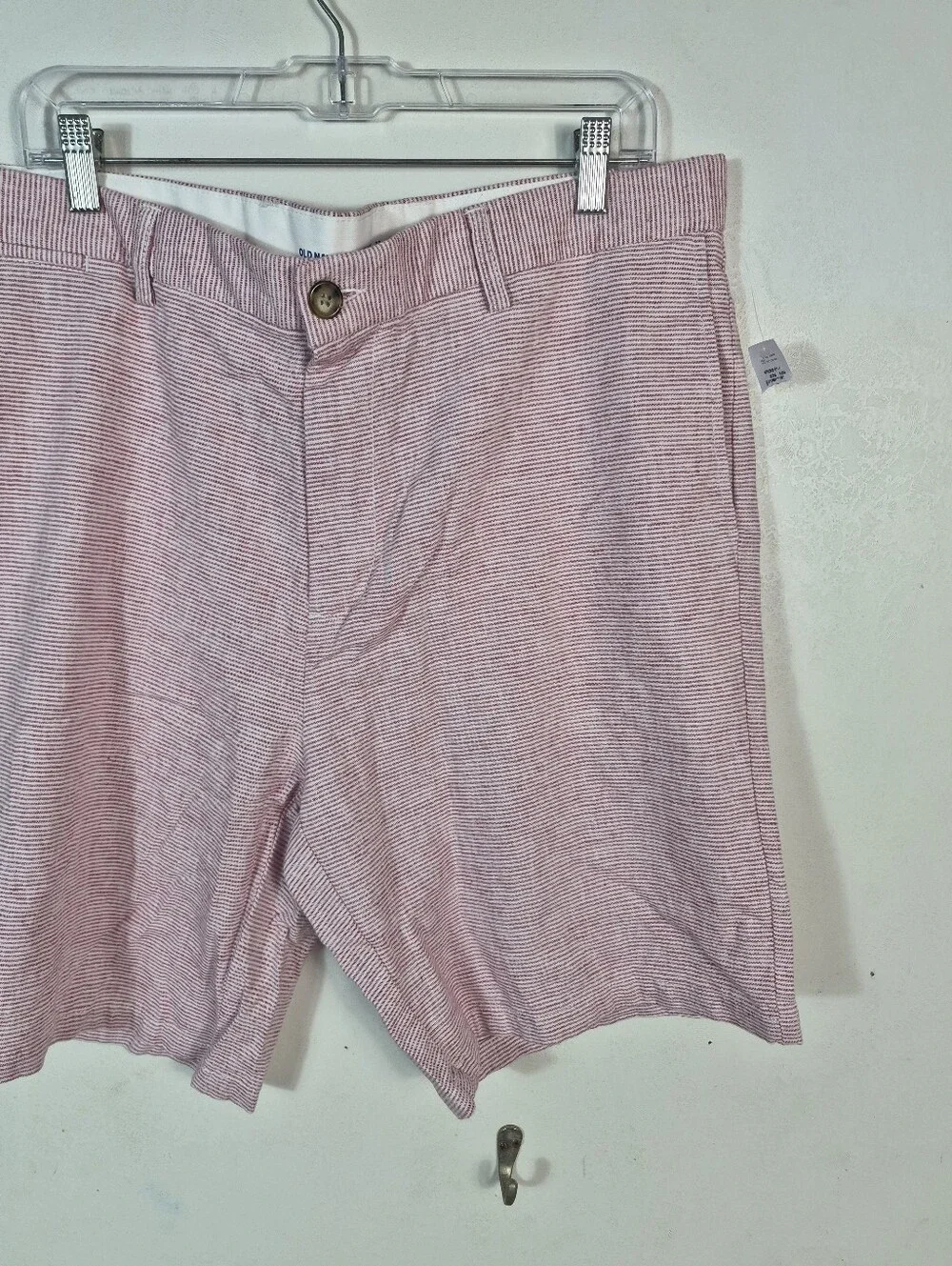Old Navy Men's Slim Ultimate Micro-stripe Linen Blend Shorts Red Size 38 NWT
